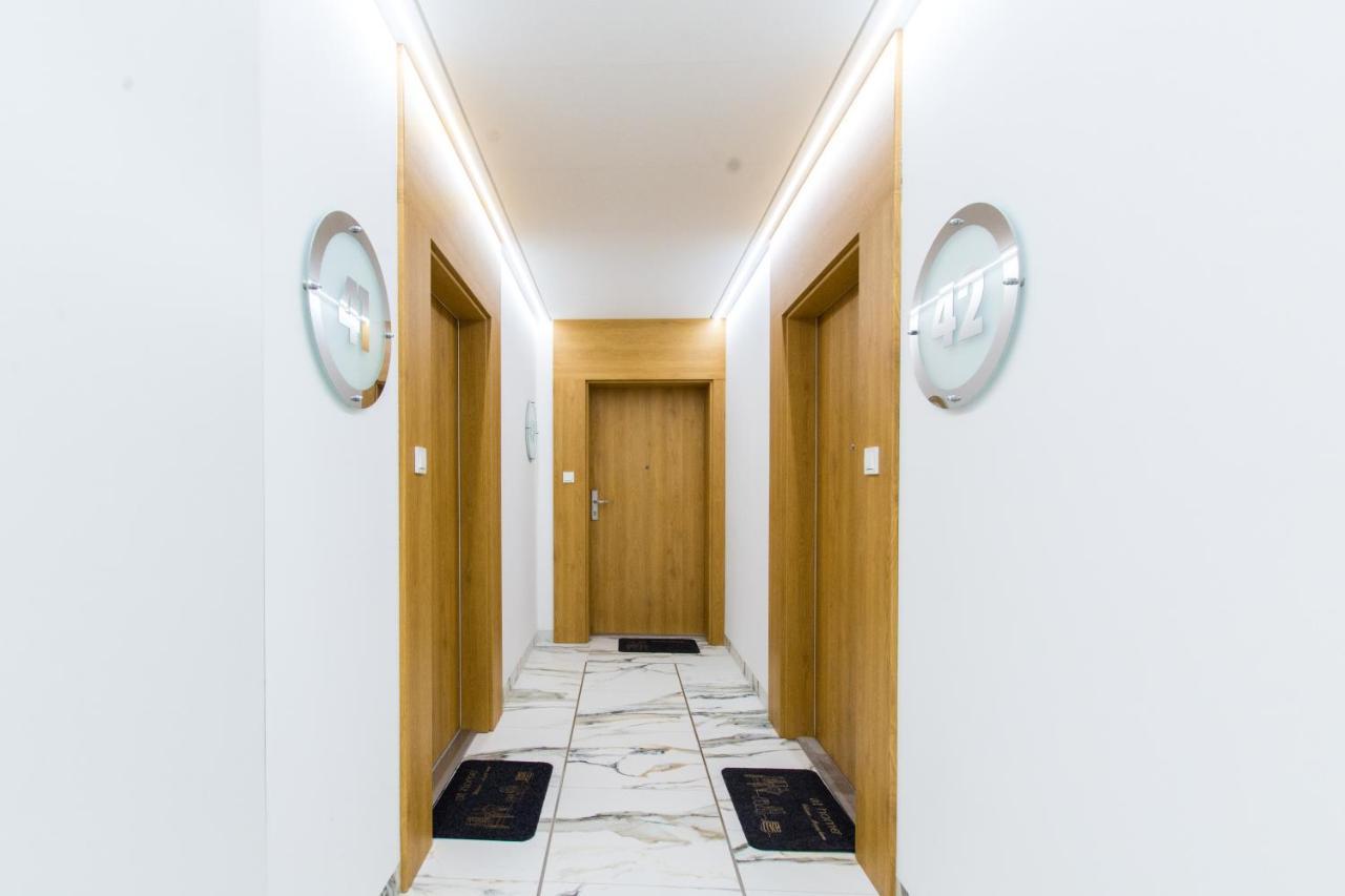 Baltic Marina Residence Z Garazem Kolberg Exterior foto