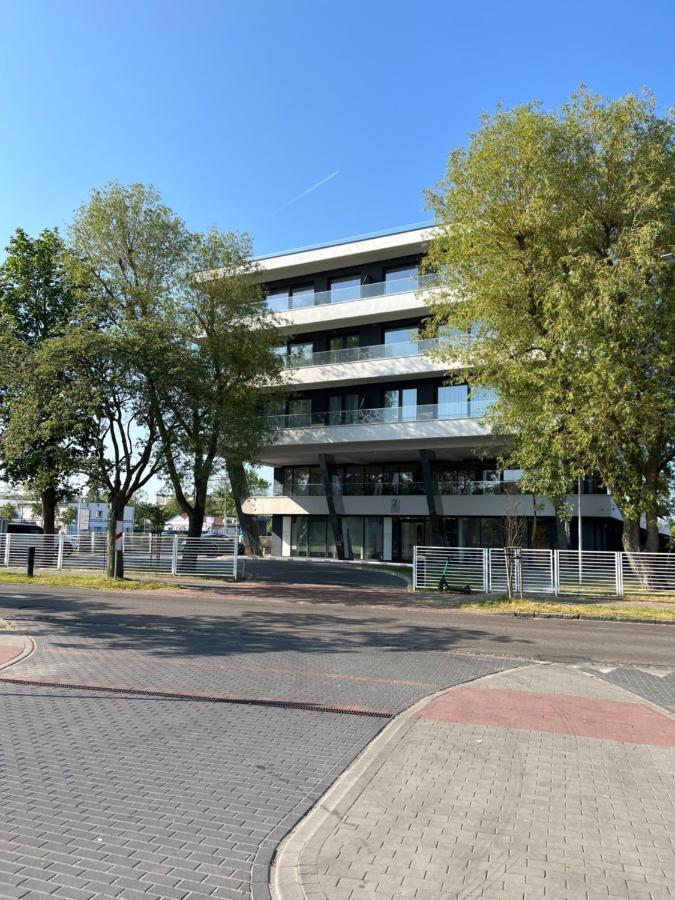 Baltic Marina Residence Z Garazem Kolberg Exterior foto
